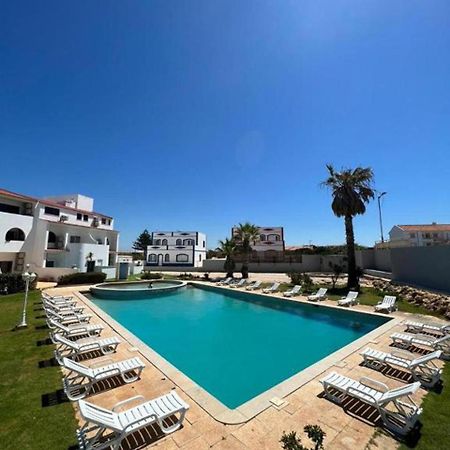 Enjoy Pool, Beach And More At This Nice Apartment Only 3 Minutes From Mareta'S Beach Sagres Exterior foto